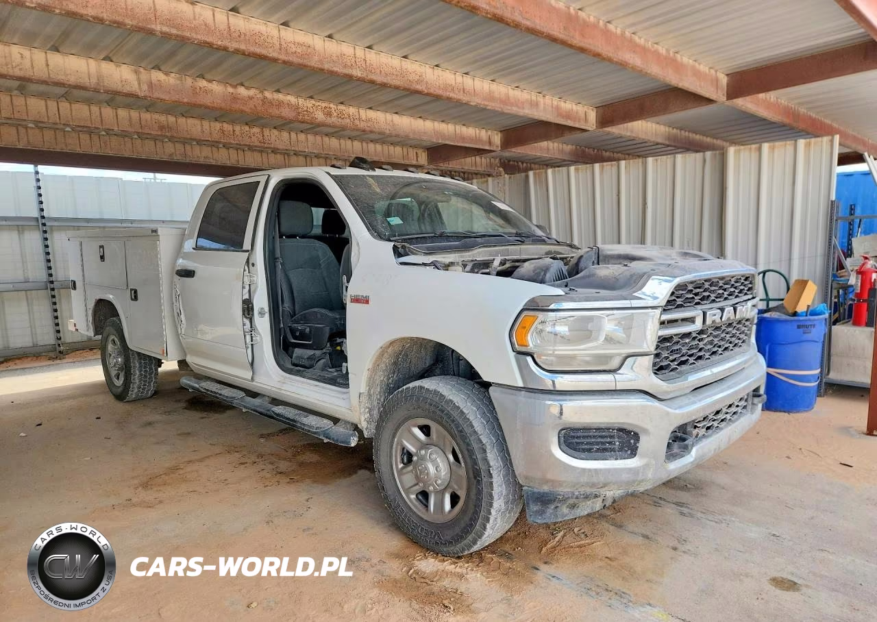 2022 Ram 2500 Tradesman VIN:3C6UR5HJ2NG370605 - 4