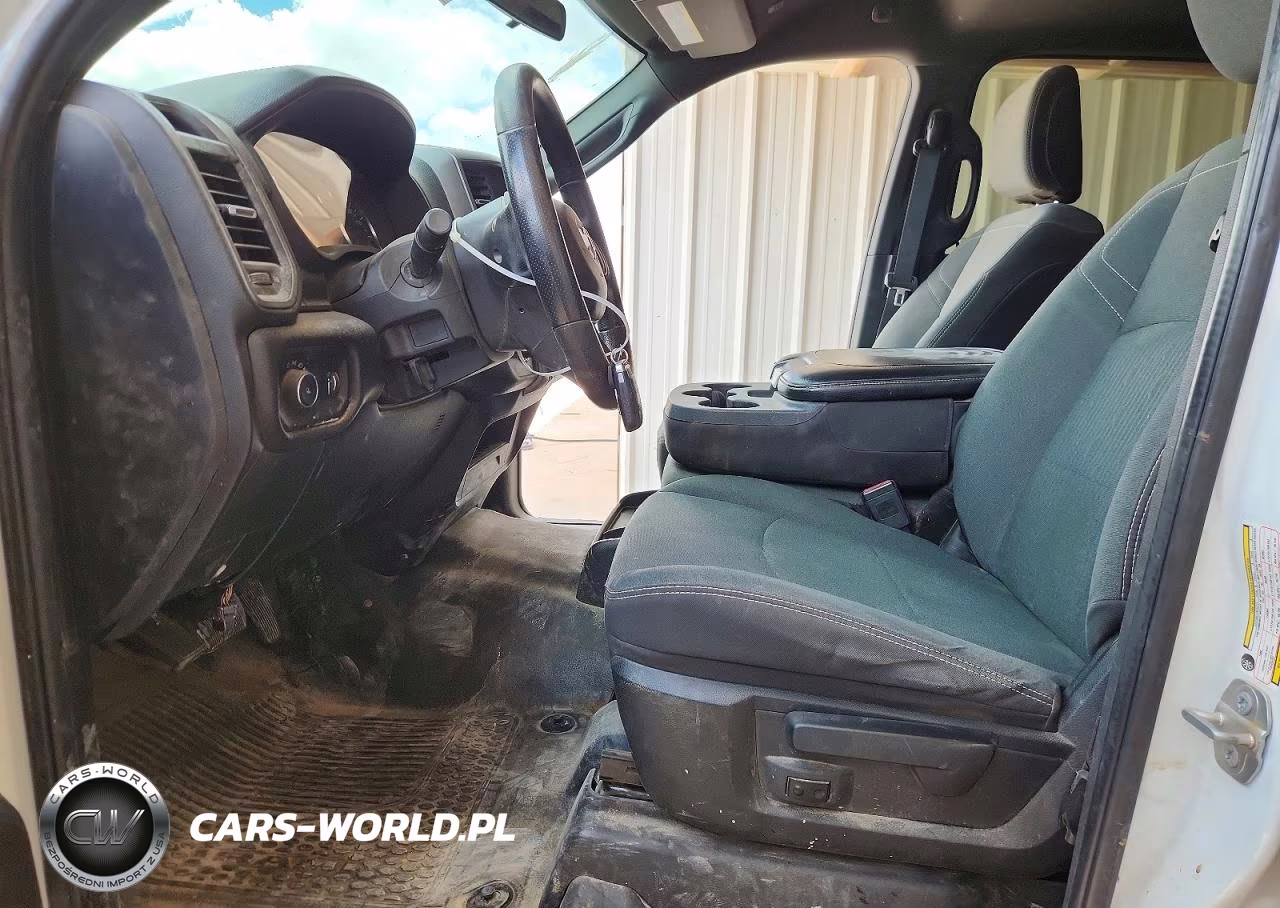 2022 Ram 2500 Tradesman VIN:3C6UR5HJ2NG370605 - 7