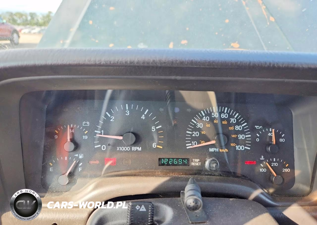 2000 Jeep Cherokee Sport VIN:1J4FF48S0YL164357 - 9