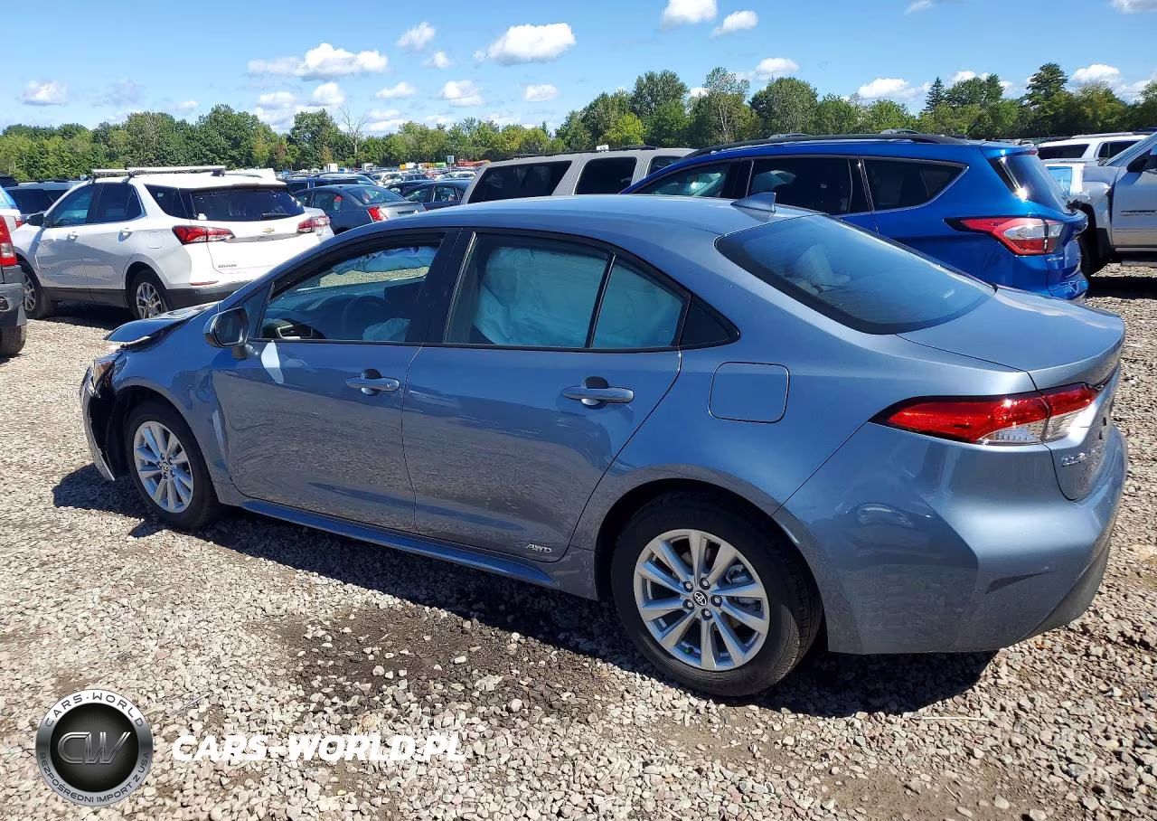2026 Toyota Corolla Hybrid Le VIN:JTDBDMHE4T3037110 - 2