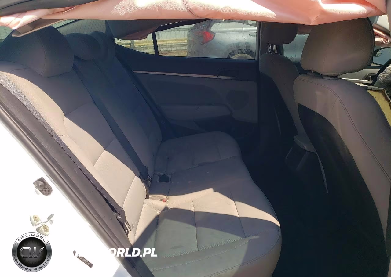 2017 Hyundai Elantra Se VIN:5NPD84LF7HH133712 - 10