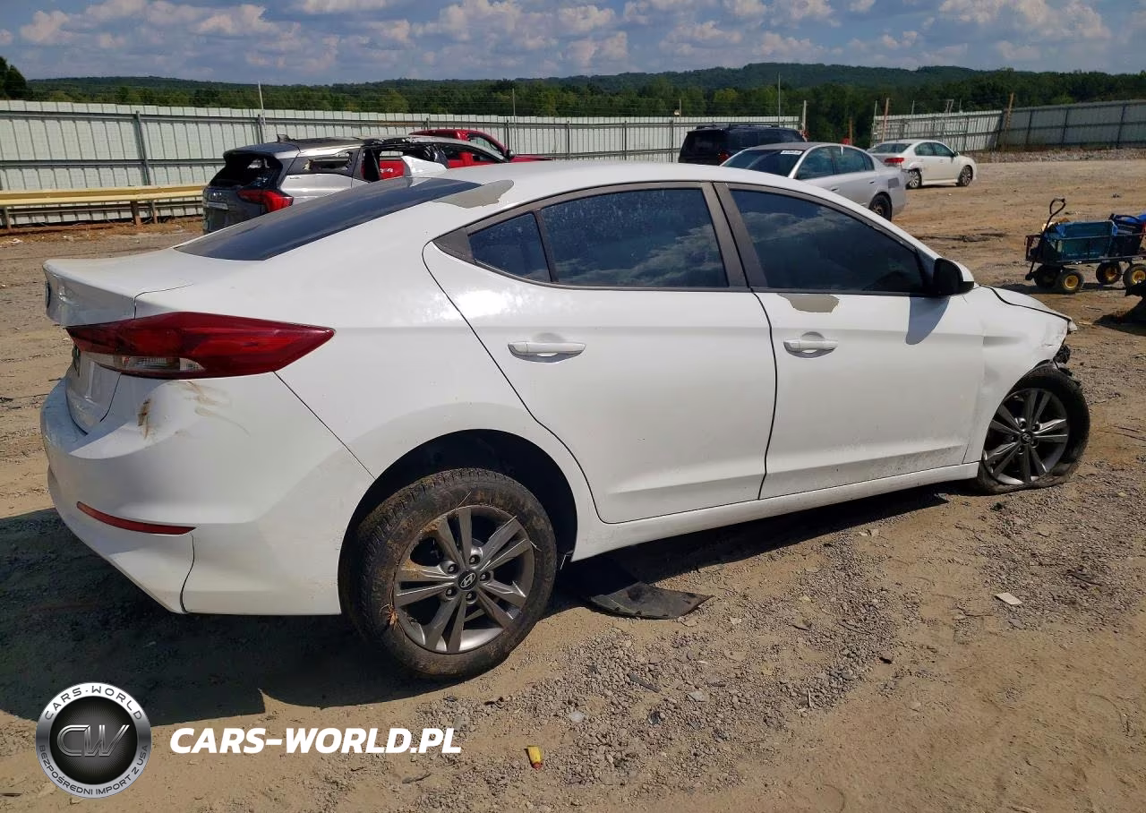2017 Hyundai Elantra Se VIN:5NPD84LF7HH133712 - 3
