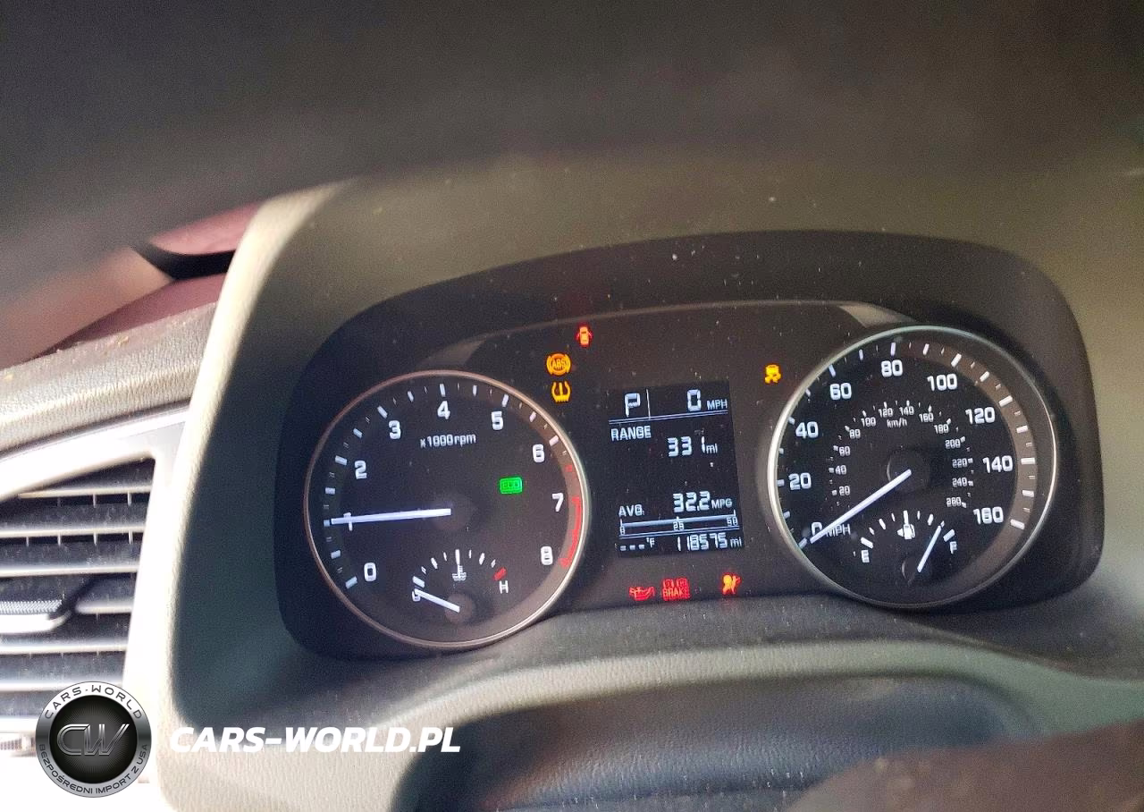 2017 Hyundai Elantra Se VIN:5NPD84LF7HH133712 - 9