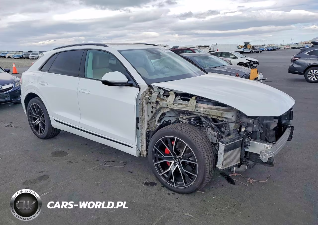 2019 Audi Q8 Prestige S-Line VIN:WA1FVAF13KD028415 - 4