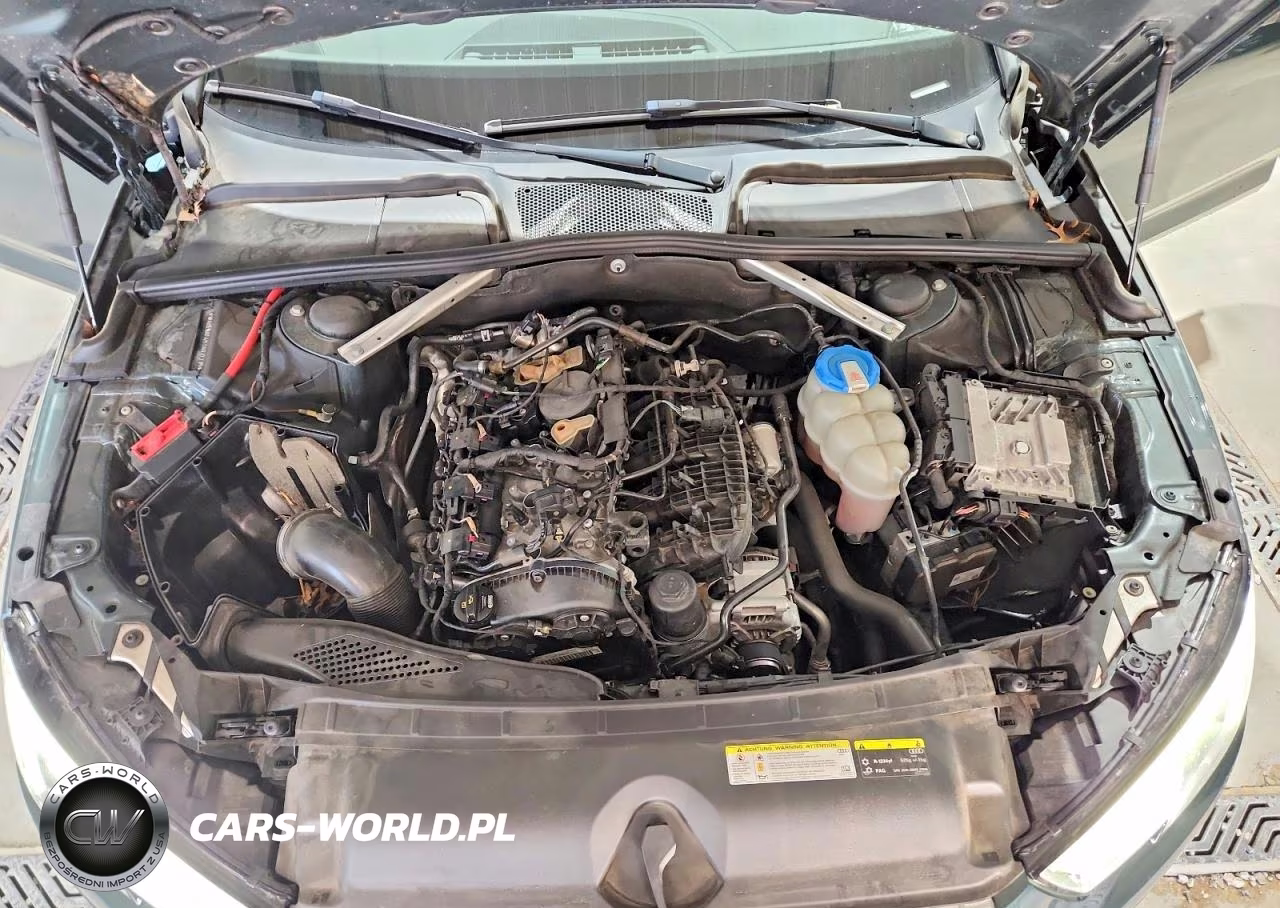 2018 Audi A4 Premium Plus VIN:WAUENAF49JA037239 - 11