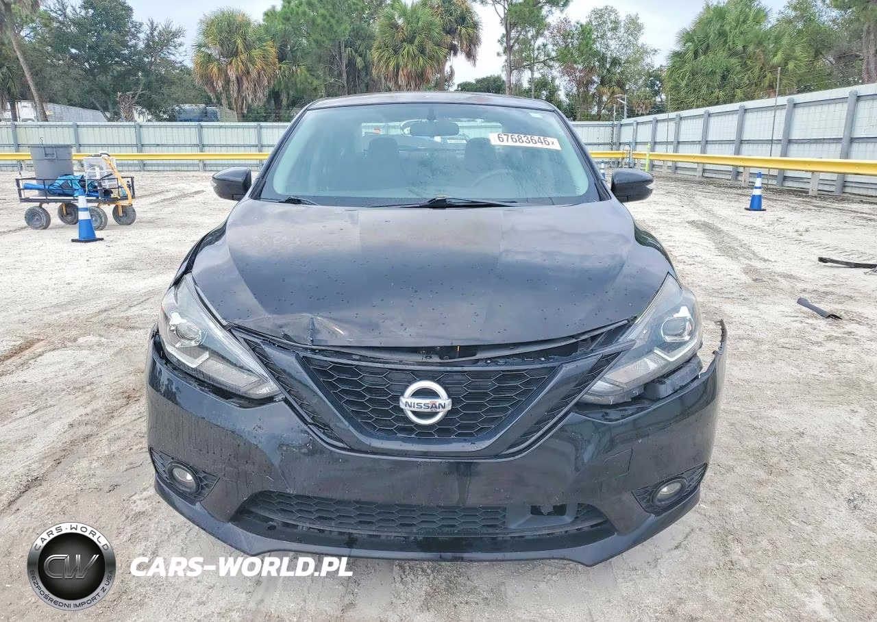 2018 Nissan Sentra Sr VIN:3N1AB7AP0JY280841 - 5