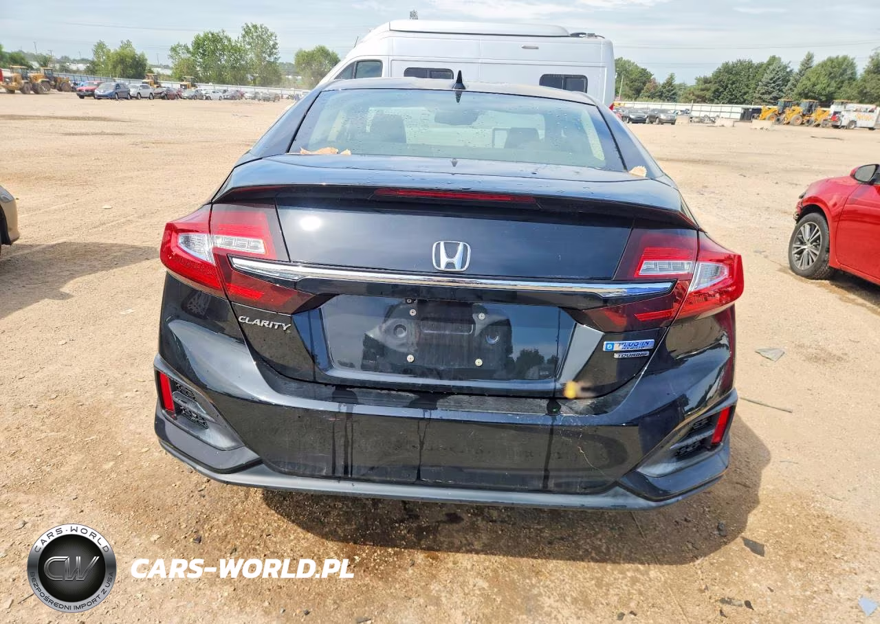 2018 Honda Clarity Touring VIN:JHMZC5F32JC021721 - 6