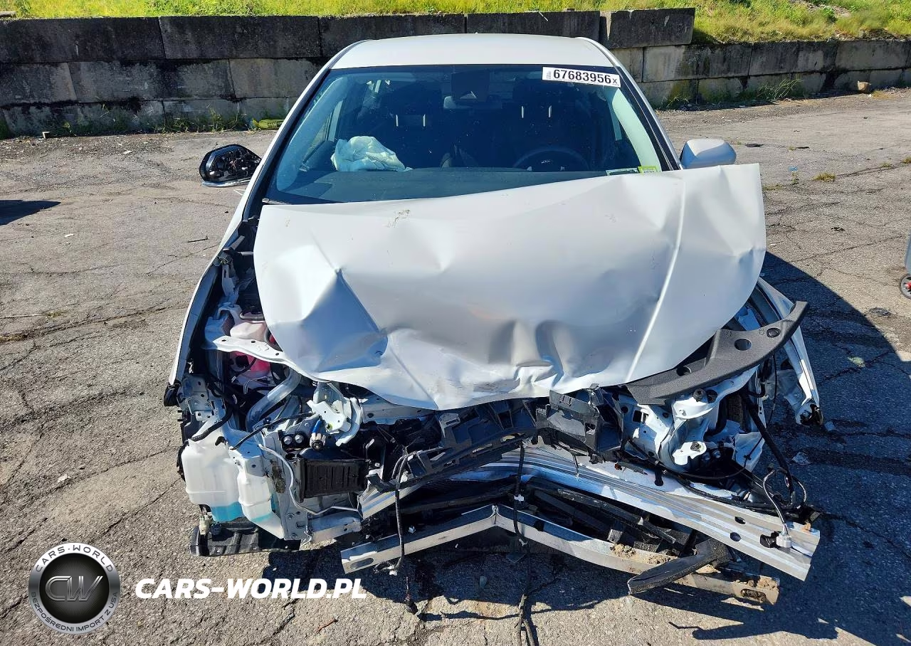 2022 Toyota Prius Le Awd-E VIN:JTDL9MFU0N3035437 - 5