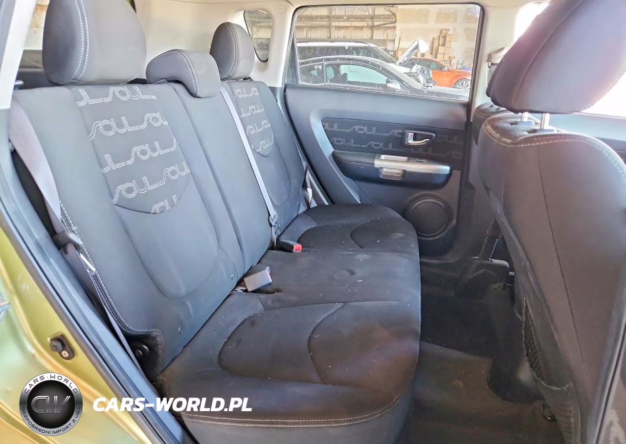 2012 Kia Soul + VIN:KNDJT2A65C7389420 - 10