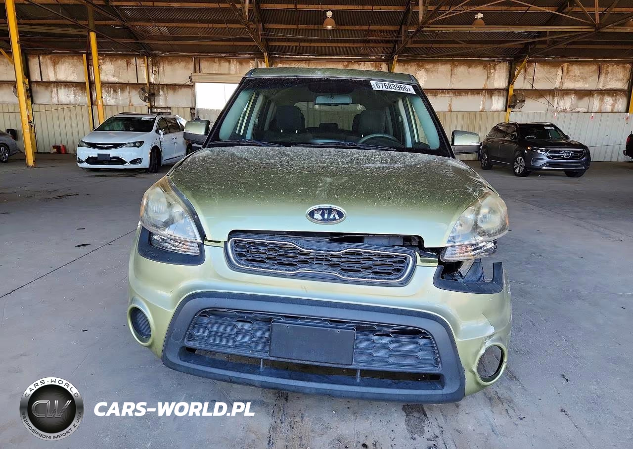 2012 Kia Soul + VIN:KNDJT2A65C7389420 - 5