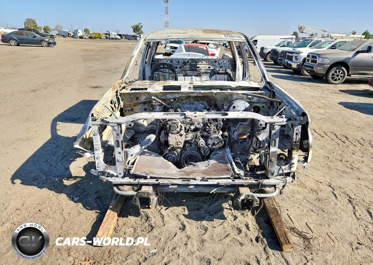2018 Chevrolet Silverado K1500 Lt VIN:3GCUKREC5JG179121 - 5