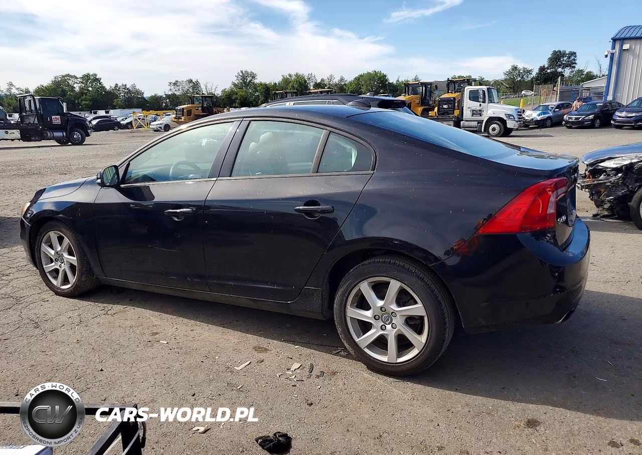 2015 Volvo S60 VIN:YV140MFJ4F1350544 - 2