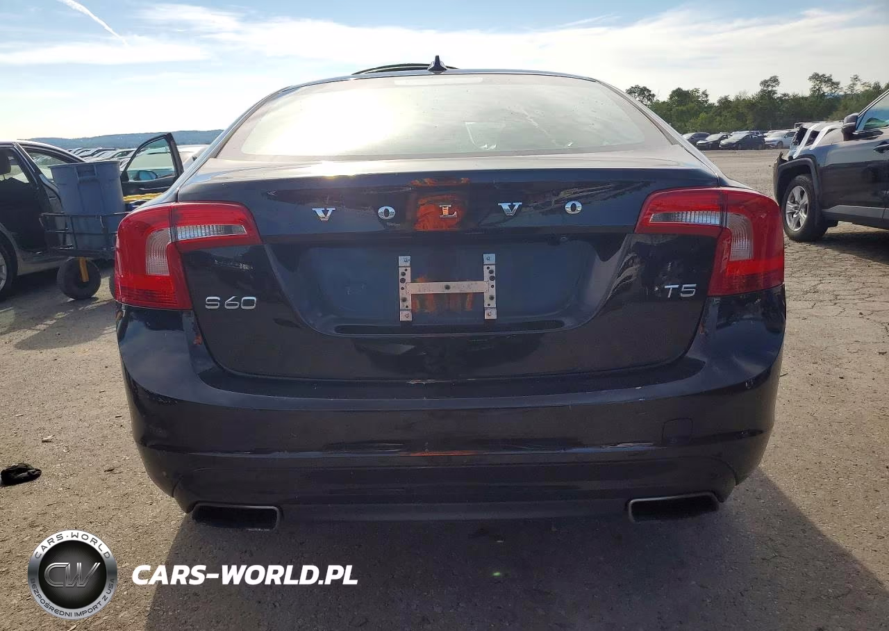 2015 Volvo S60 VIN:YV140MFJ4F1350544 - 6