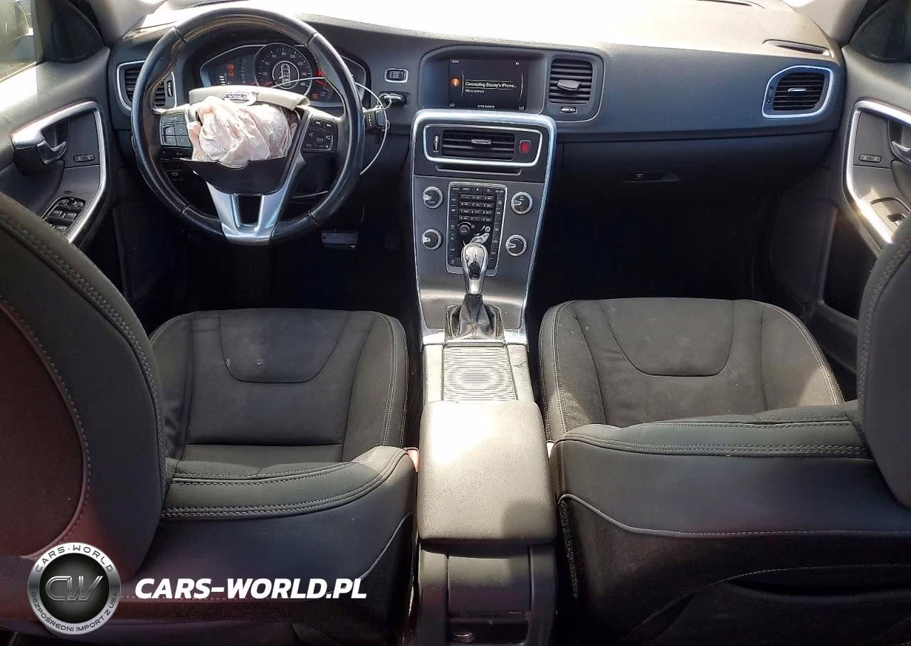 2015 Volvo S60 VIN:YV140MFJ4F1350544 - 8