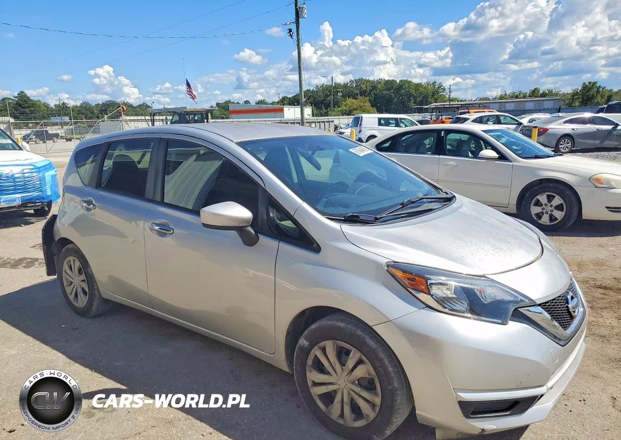 2017 Nissan Versa Note Sv VIN:3N1CE2CP7HL373749 - 4