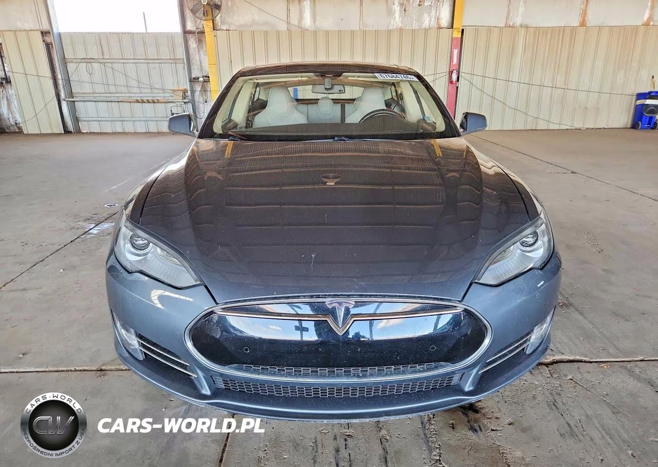 2013 Tesla Model S VIN:5YJSA1CNXDFP27222 - 5