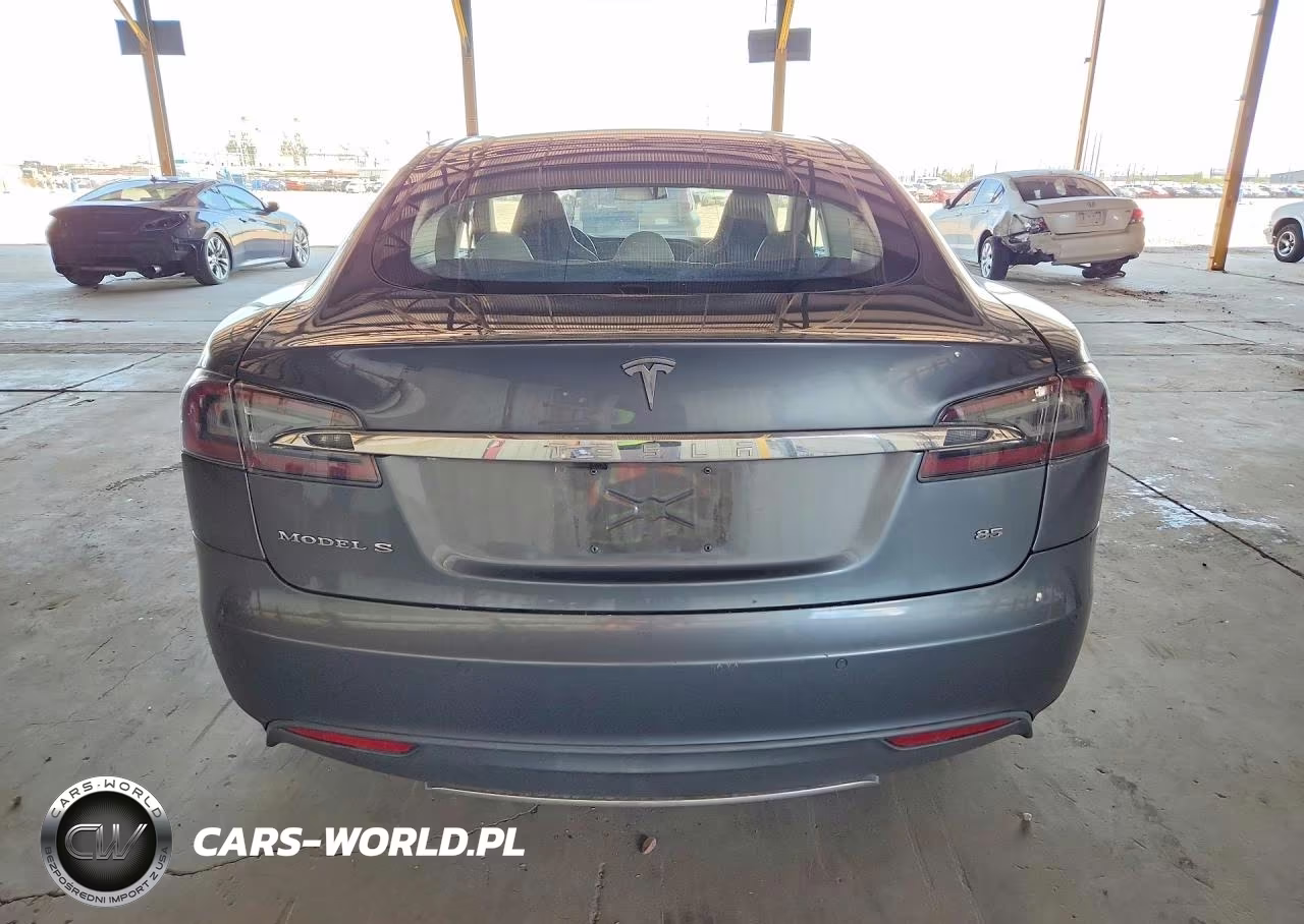 2013 Tesla Model S VIN:5YJSA1CNXDFP27222 - 6