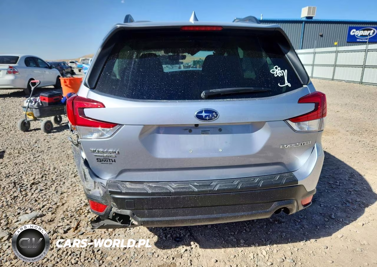 2021 Subaru Forester Premium VIN:JF2SKAFC8MH536102 - 6