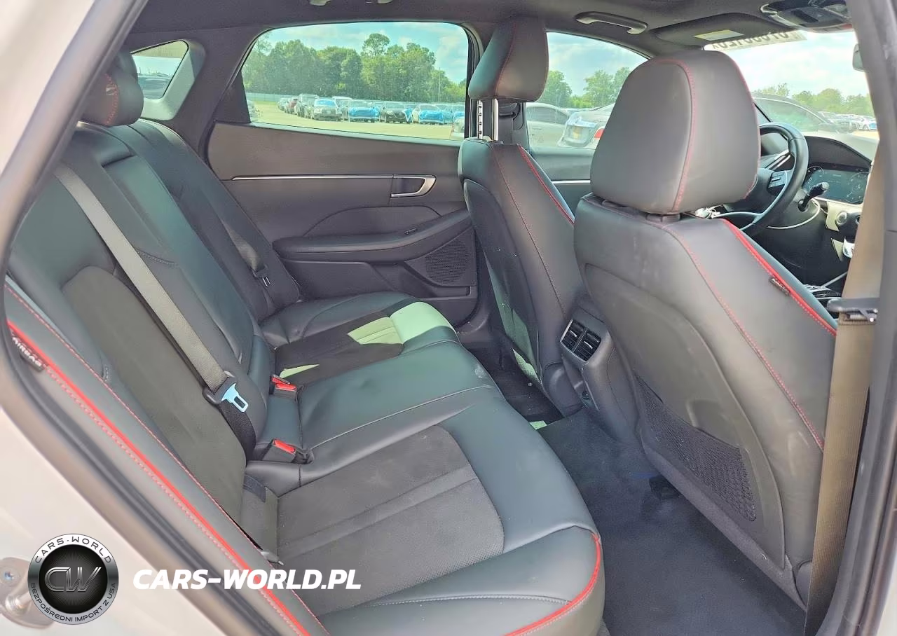 2023 Hyundai Sonata Sel Plus VIN:KMHL44J2XPA297903 - 10