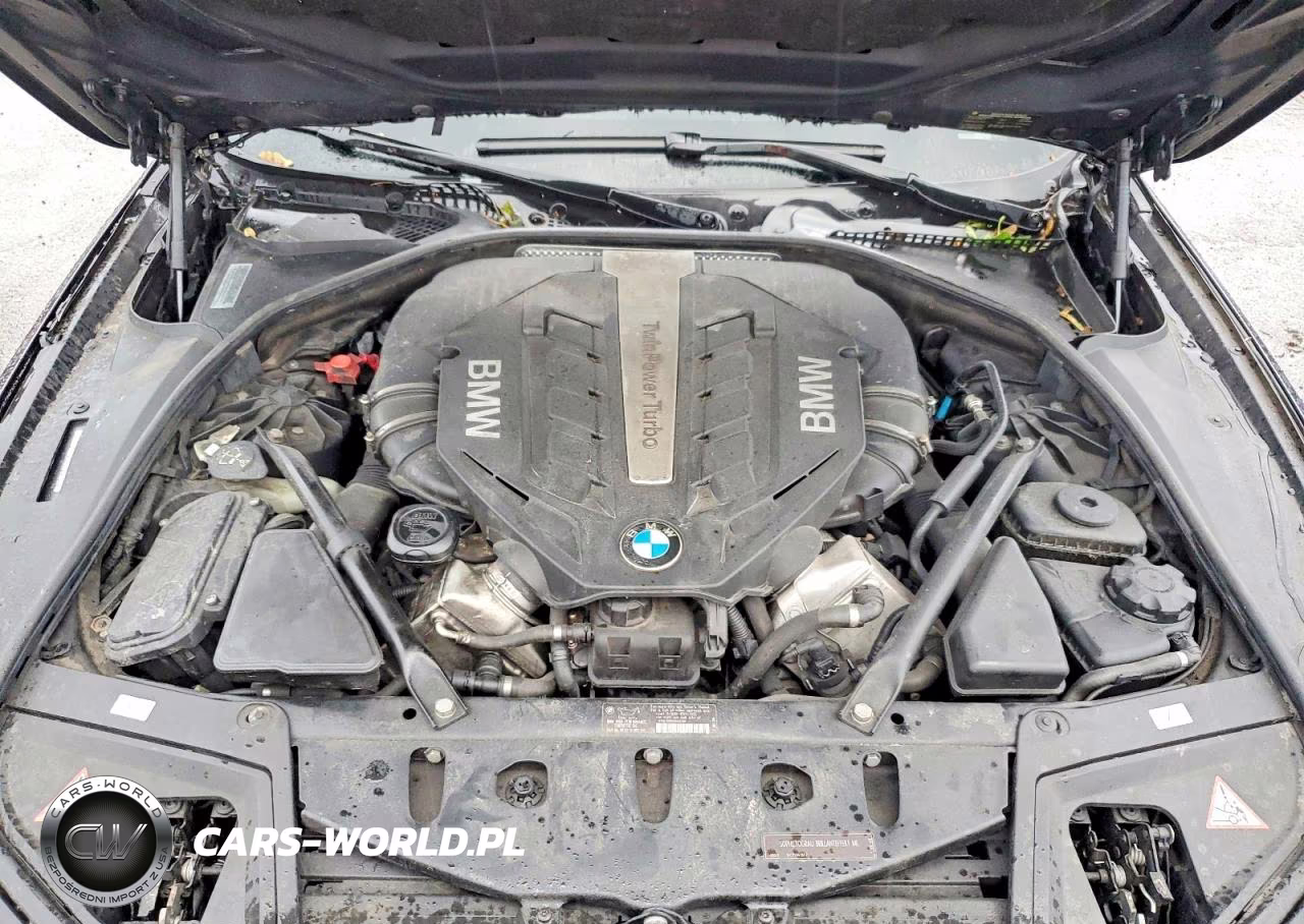 2011 BMW 550 Xi VIN:WBAFU9C54BC785857 - 11