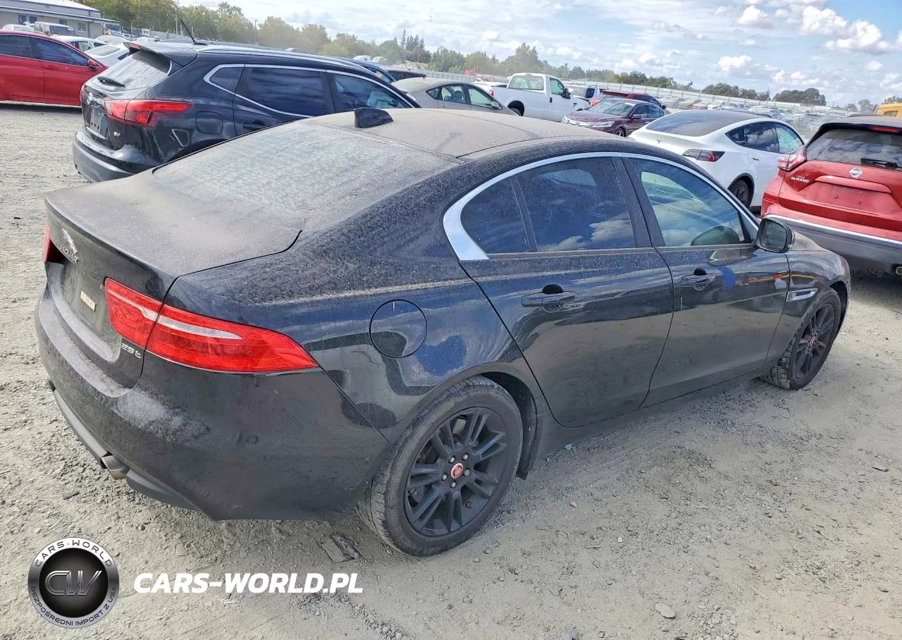 2017 Jaguar Xe Premium VIN:SAJAD4BG0HA948822 - 3