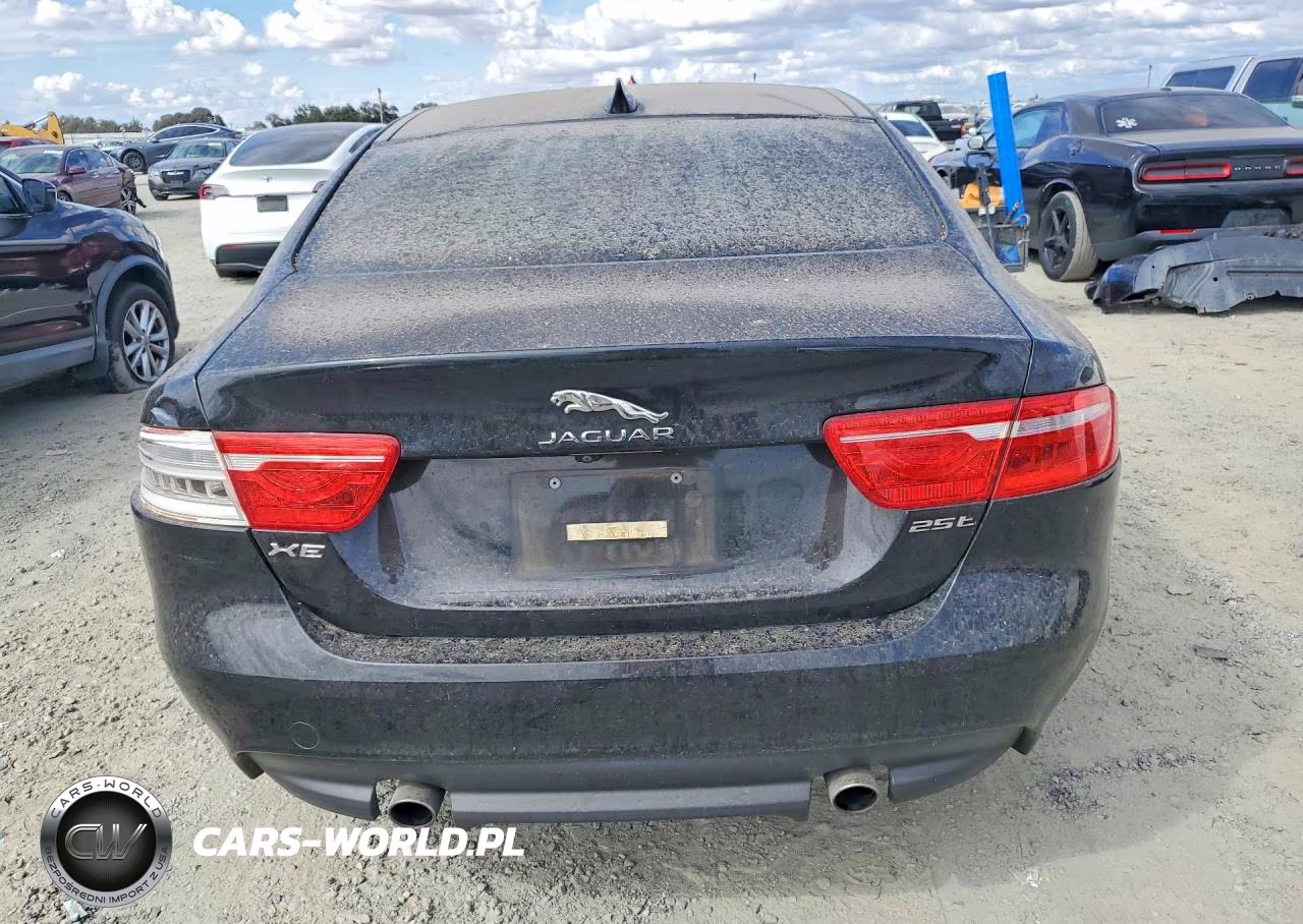 2017 Jaguar Xe Premium VIN:SAJAD4BG0HA948822 - 6
