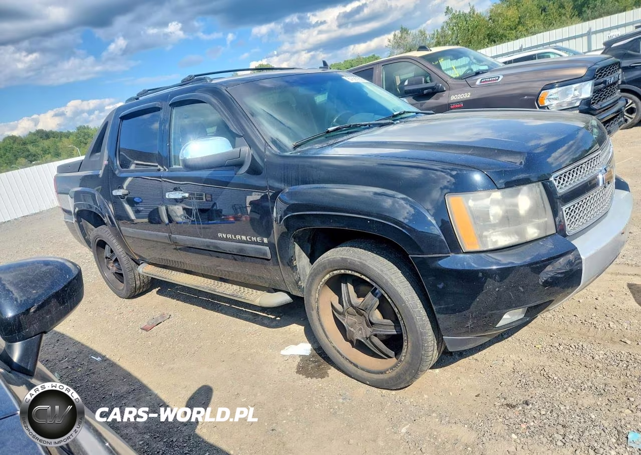 2008 Chevrolet Avalanche K1500 VIN:3GNFK12398G178070 - 4