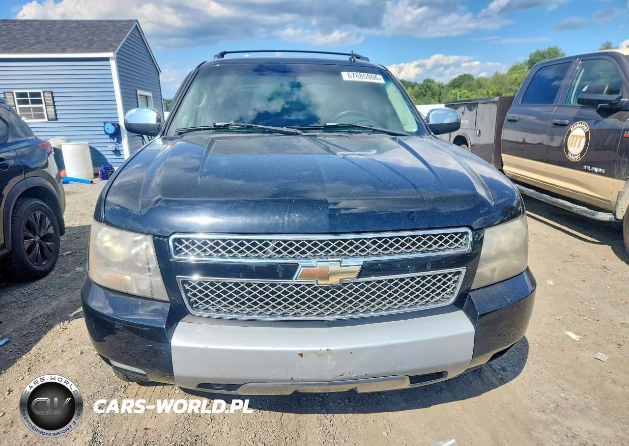 2008 Chevrolet Avalanche K1500 VIN:3GNFK12398G178070 - 5