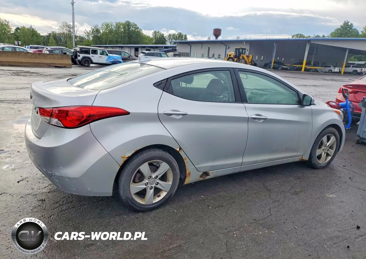 2012 Hyundai Elantra Gls VIN:KMHDH4AE6CU375606 - 3