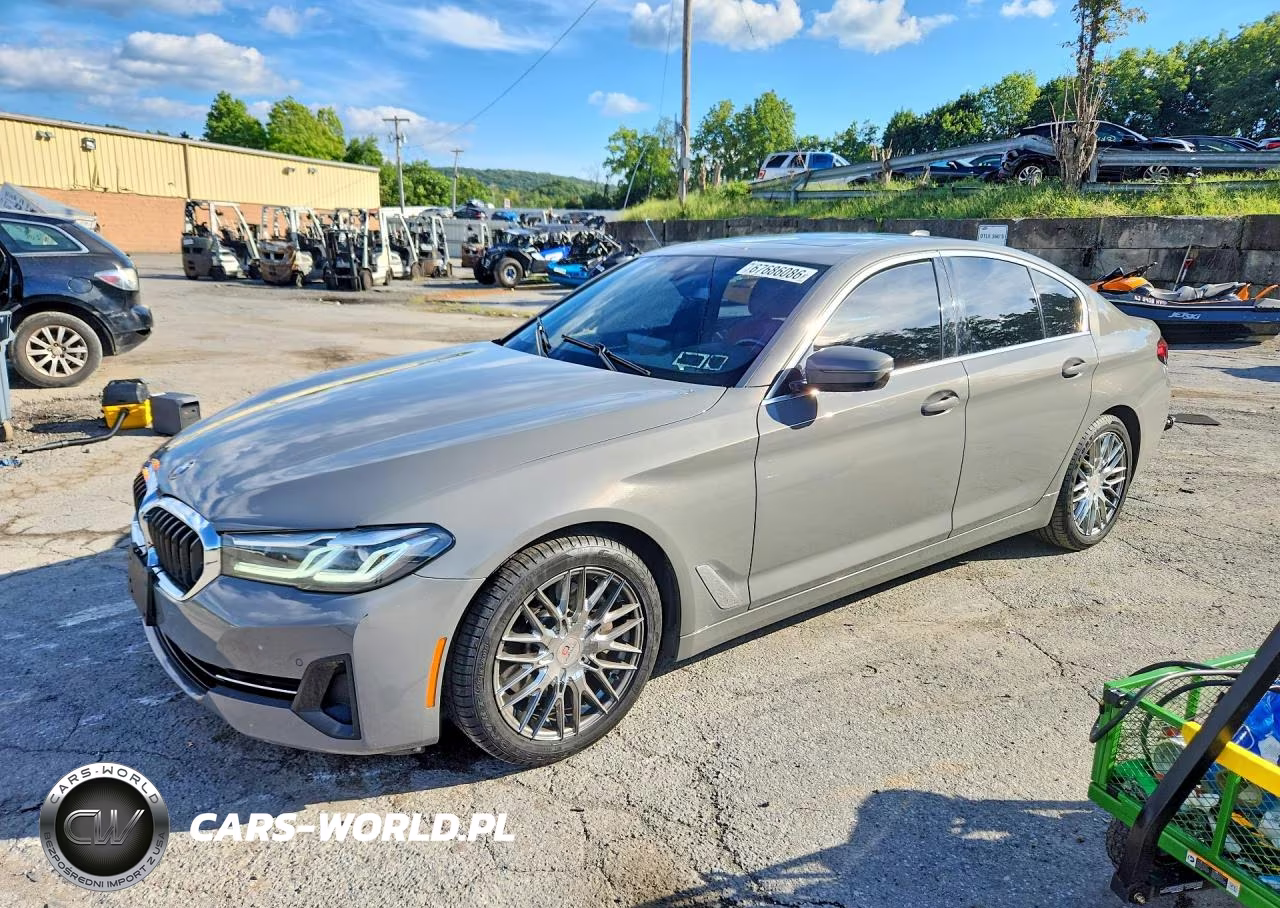 2021 BMW 530 Xi