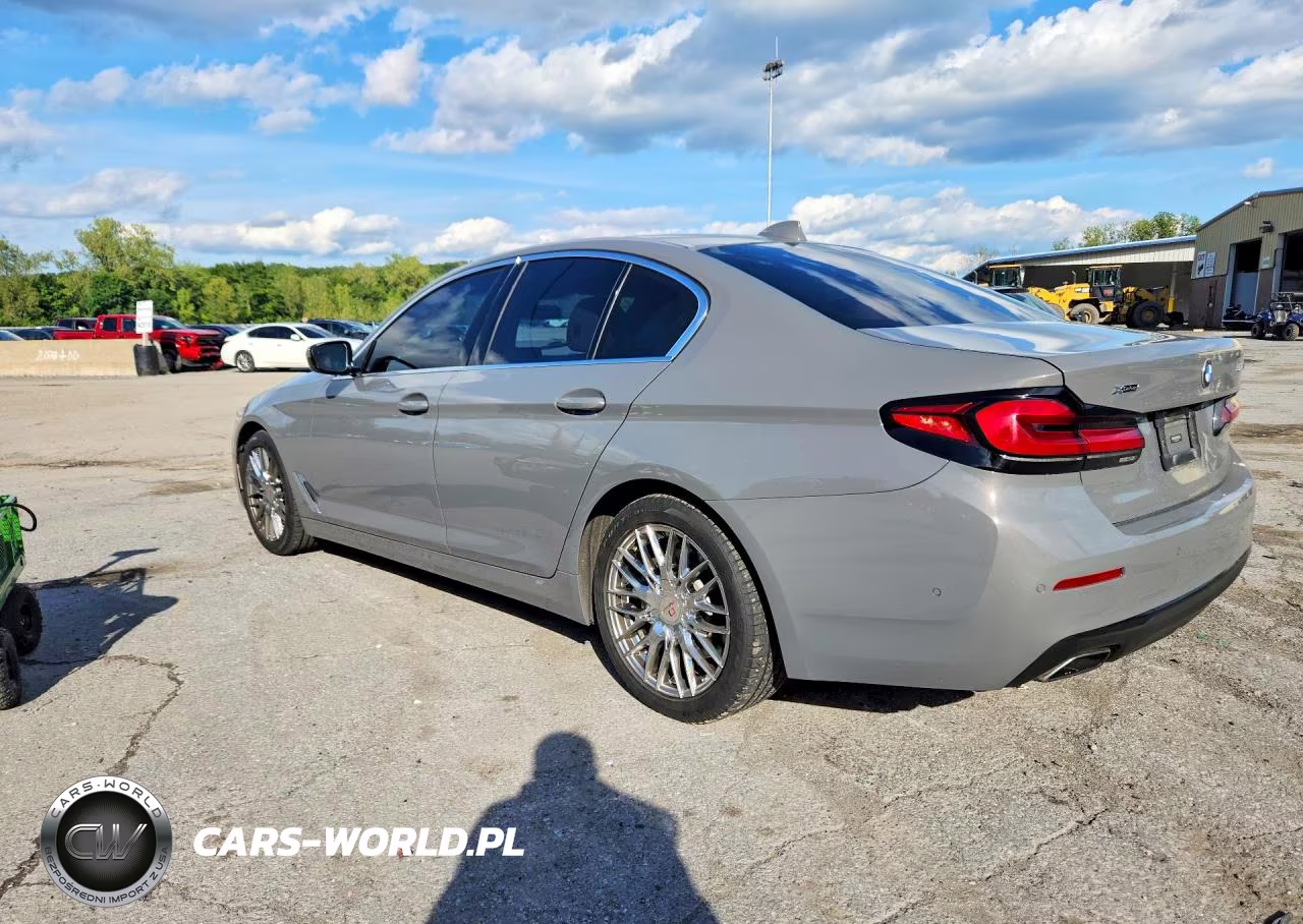 2021 BMW 530 Xi VIN:WBA13BJ09MWX27093 - 2
