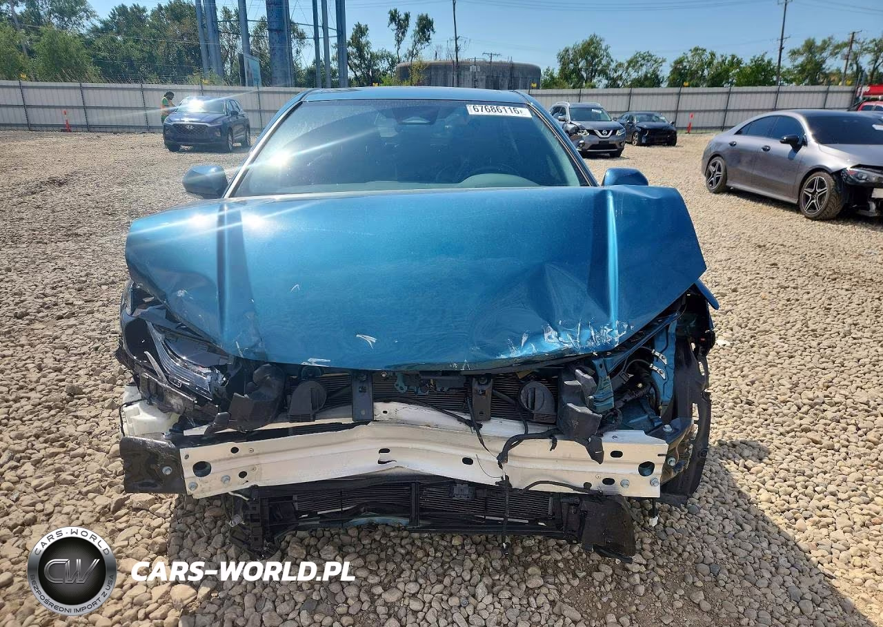 2026 Toyota Camry Se VIN:4T1DBADKXTU049860 - 5