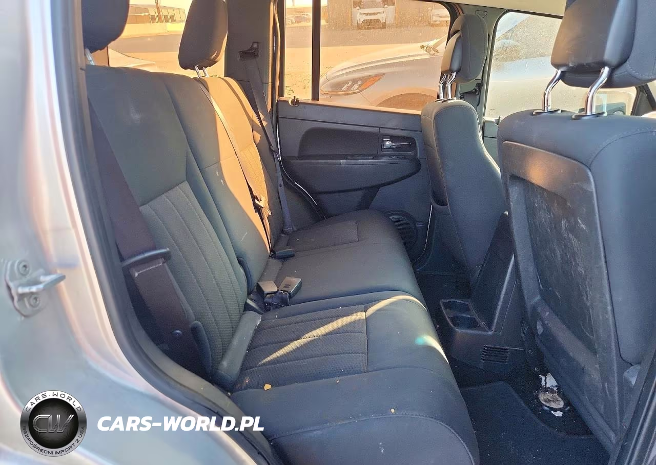 2012 Jeep Liberty Sport VIN:1C4PJLAKXCW174768 - 10