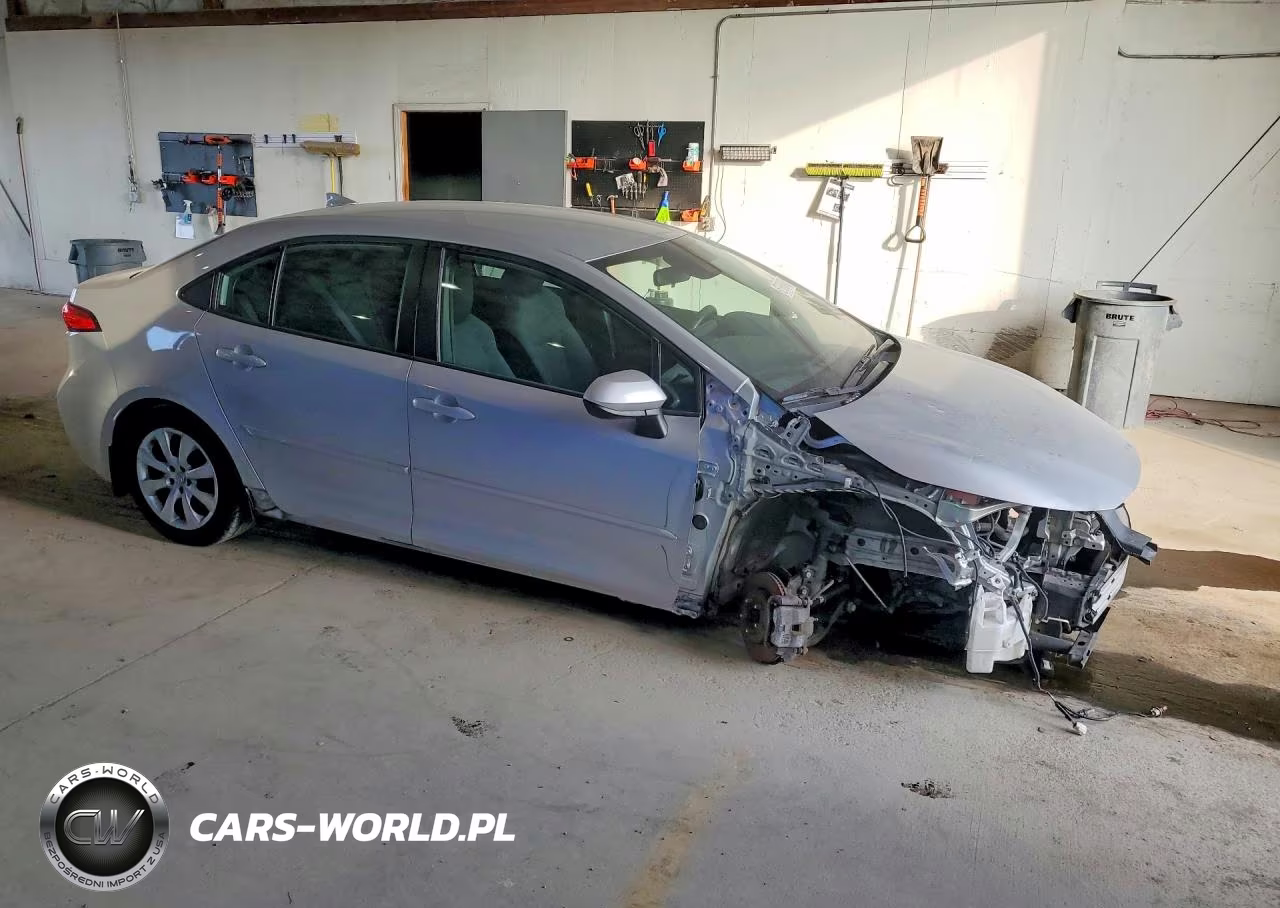 2020 Toyota Corolla Le VIN:5YFEPRAE8LP125158 - 4