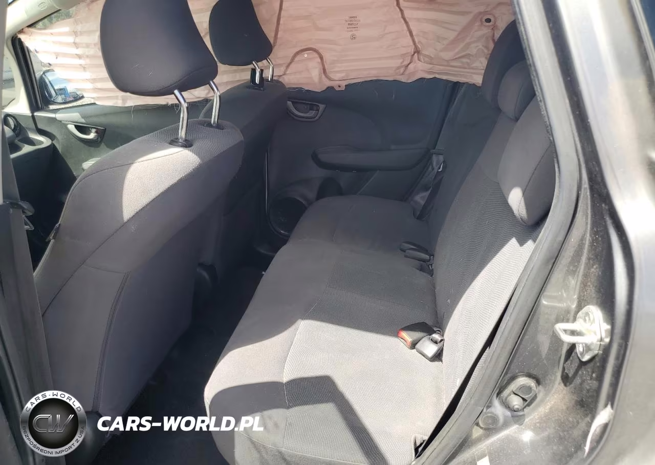 2012 Honda Fit VIN:JHMGE8H39CC041421 - 10