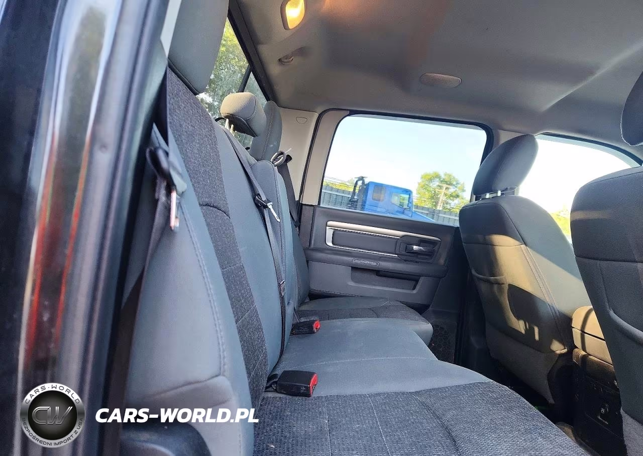 2018 Ram 1500 VIN:1C6RR7TM8JS227180 - 10