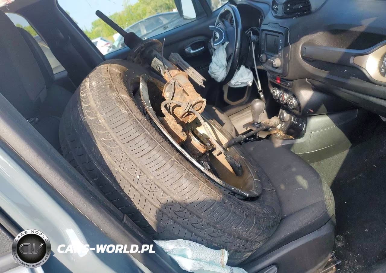 2017 Jeep Renegade Latitude VIN:ZACCJBBB2HPF53324 - 13