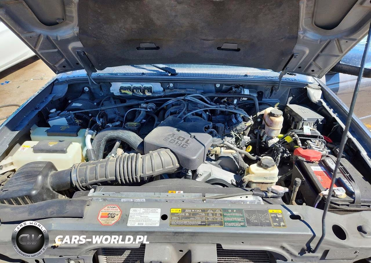 2011 Ford Ranger Super Cab VIN:1FTLR4FE3BPB10144 - 11
