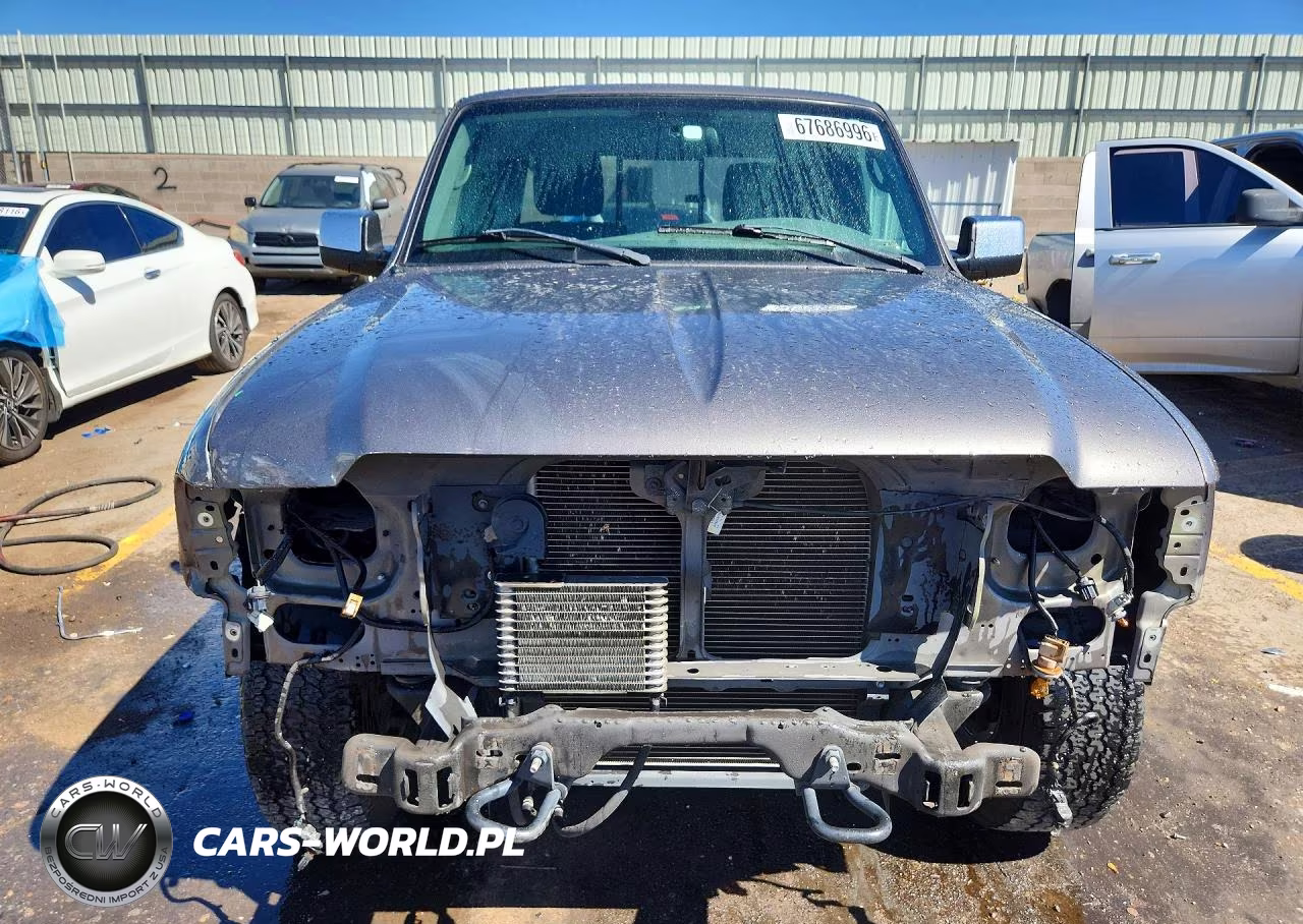 2011 Ford Ranger Super Cab VIN:1FTLR4FE3BPB10144 - 5