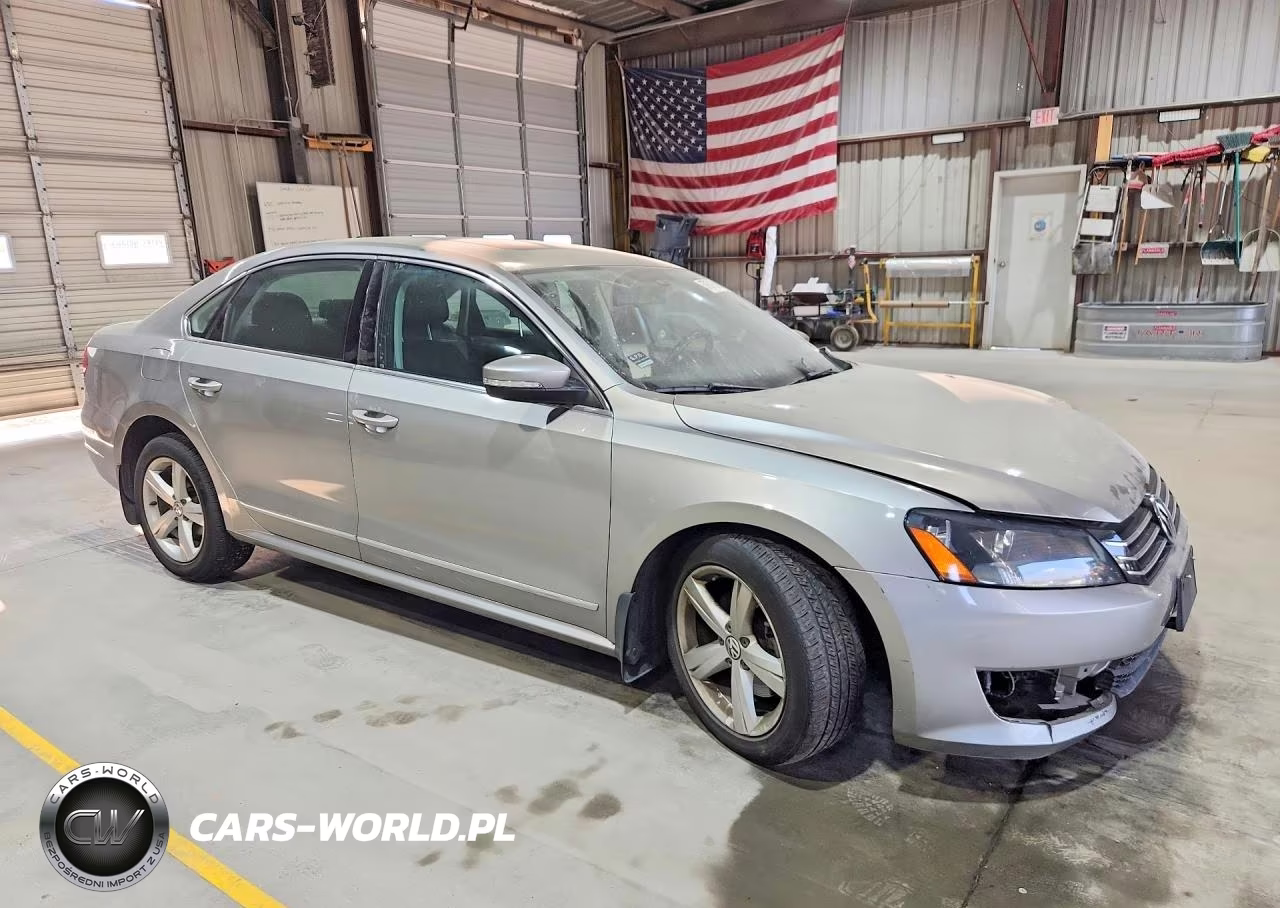 2013 Volkswagen Passat Se VIN:1VWBP7A31DC057119 - 4