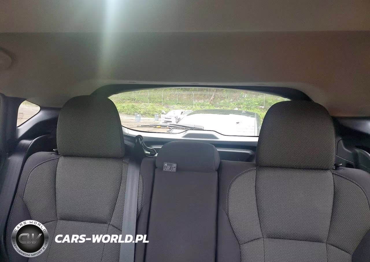 2024 Subaru Crosstrek Premium VIN:JF2GUADCXR8316468 - 10