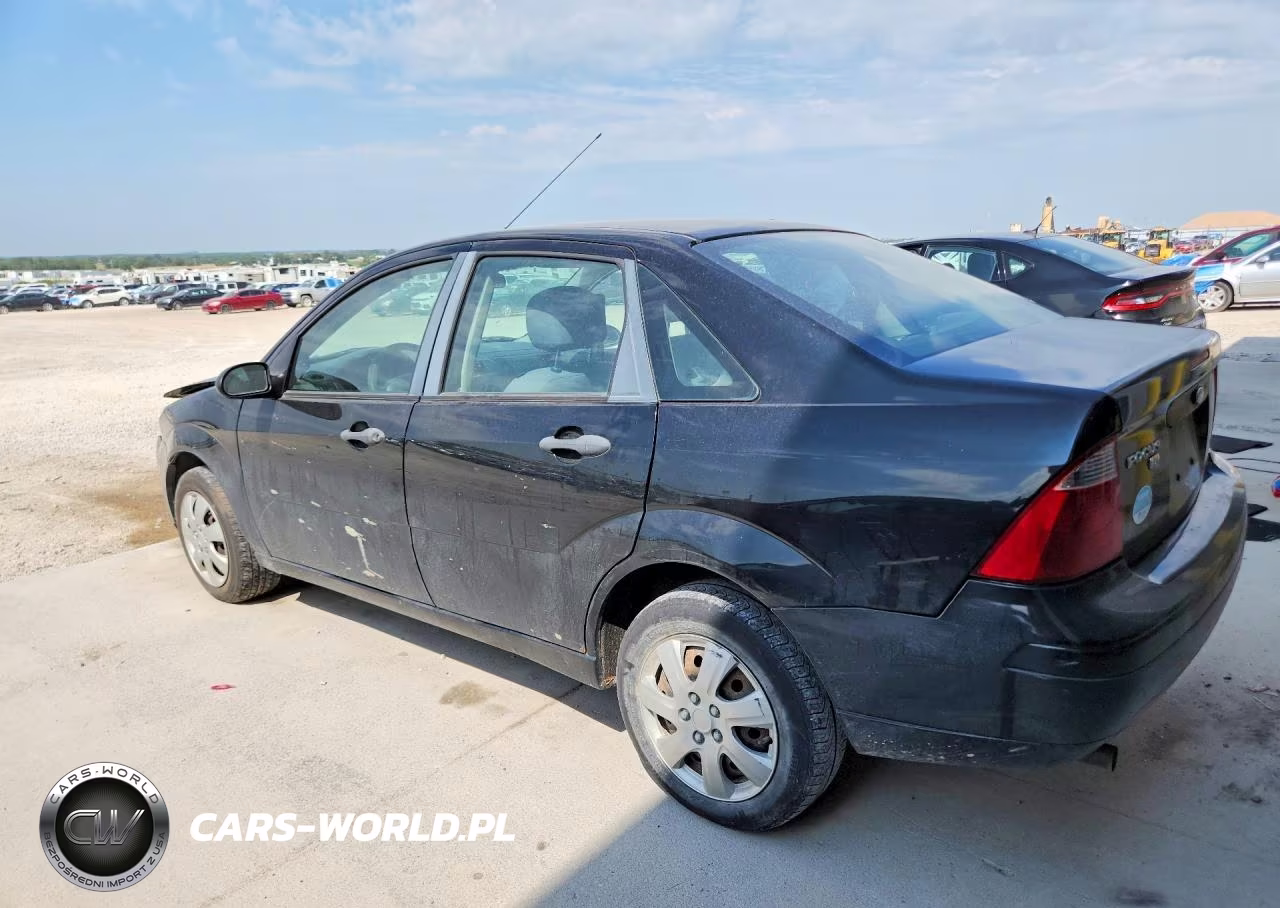 2007 Ford Focus Zx4 VIN:1FAHP34N97W363786 - 2