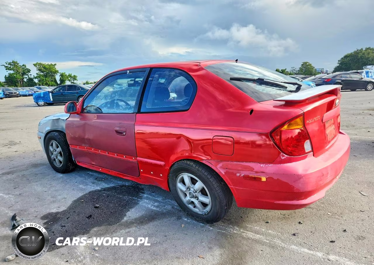 2005 Hyundai Accent Gls VIN:KMHCG35C35U367516 - 2