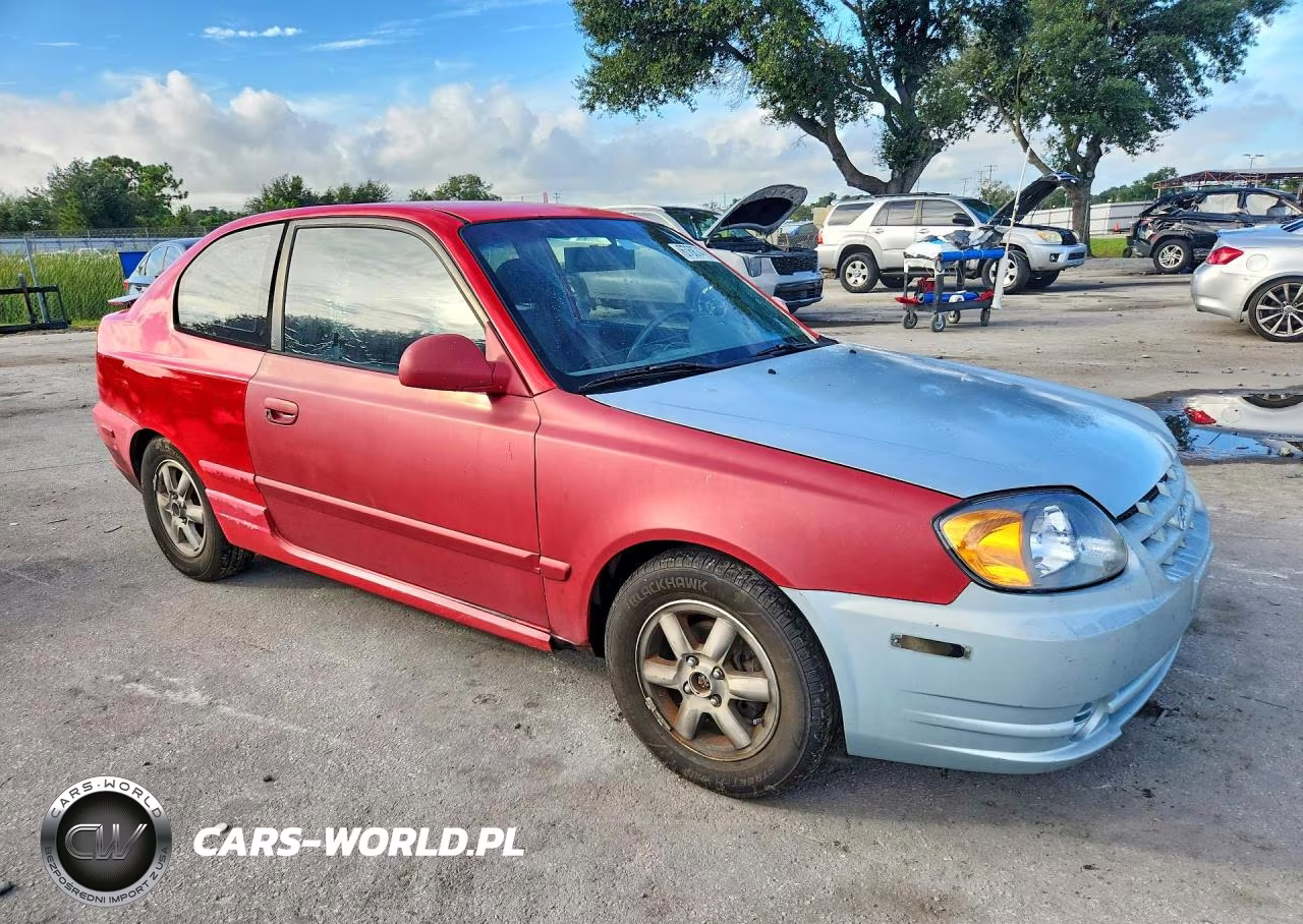 2005 Hyundai Accent Gls VIN:KMHCG35C35U367516 - 4