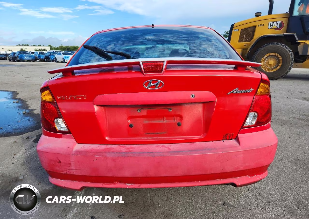 2005 Hyundai Accent Gls VIN:KMHCG35C35U367516 - 6
