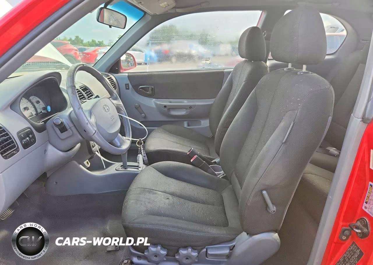 2005 Hyundai Accent Gls VIN:KMHCG35C35U367516 - 7