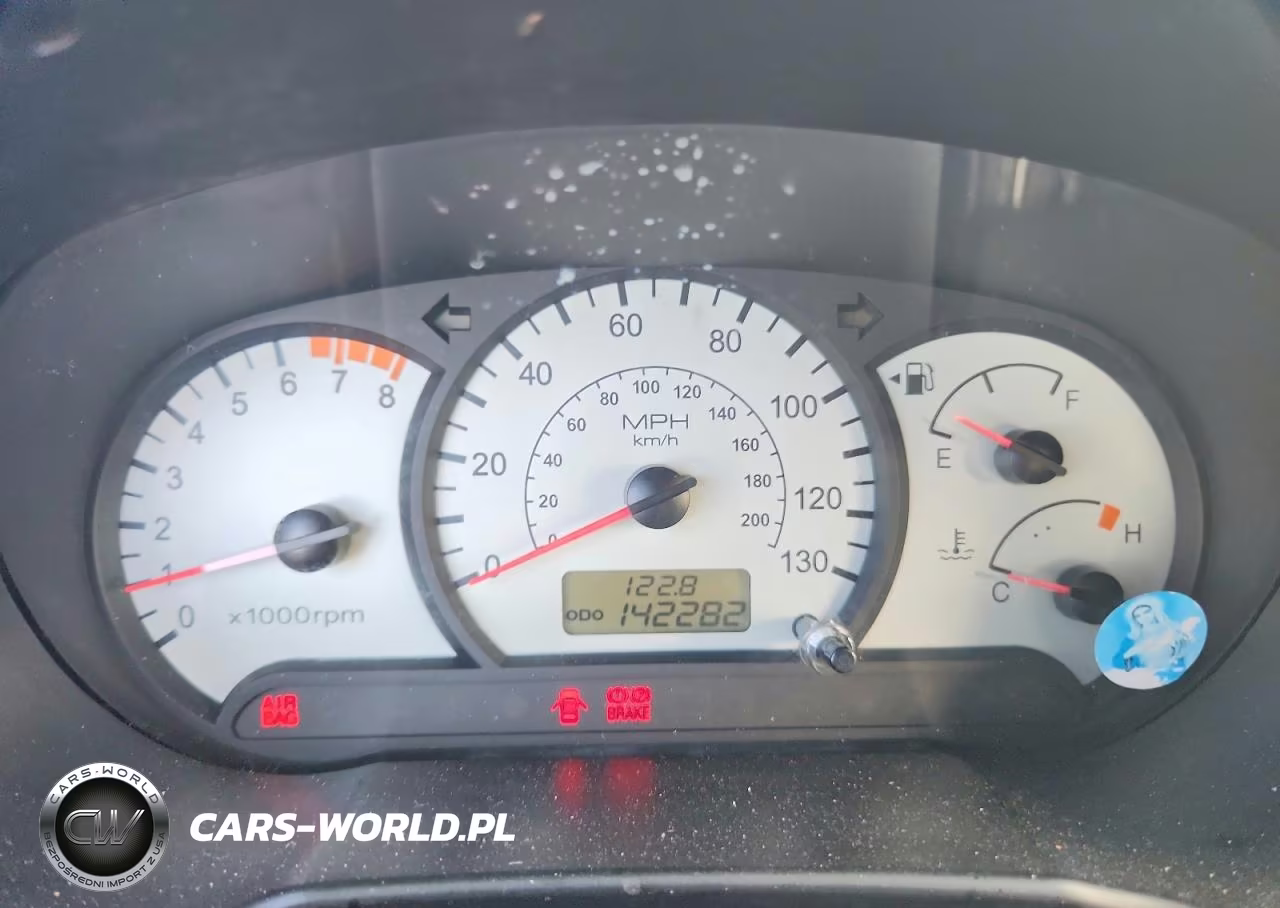 2005 Hyundai Accent Gls VIN:KMHCG35C35U367516 - 9