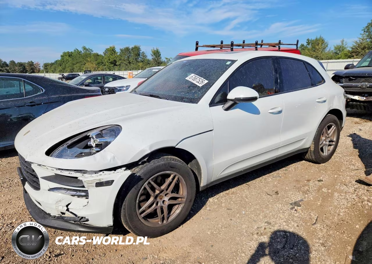 2019 Porsche Macan VIN:WP1AA2A56KLB02412 - 1