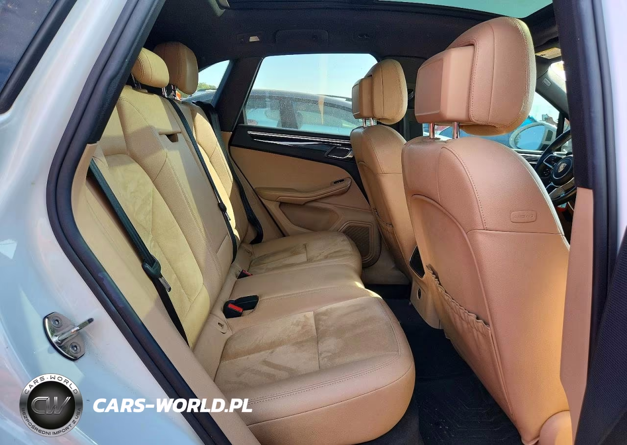 2019 Porsche Macan VIN:WP1AA2A56KLB02412 - 10