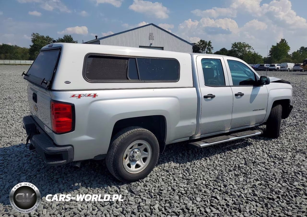 2017 Chevrolet Silverado K1500 VIN:1GCVKNEH5HZ359802 - 3